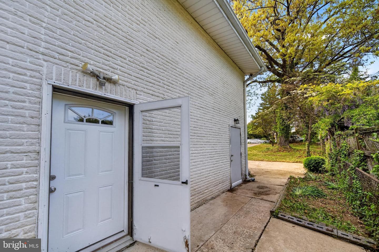 5812 Greenlawn Drive photo 27