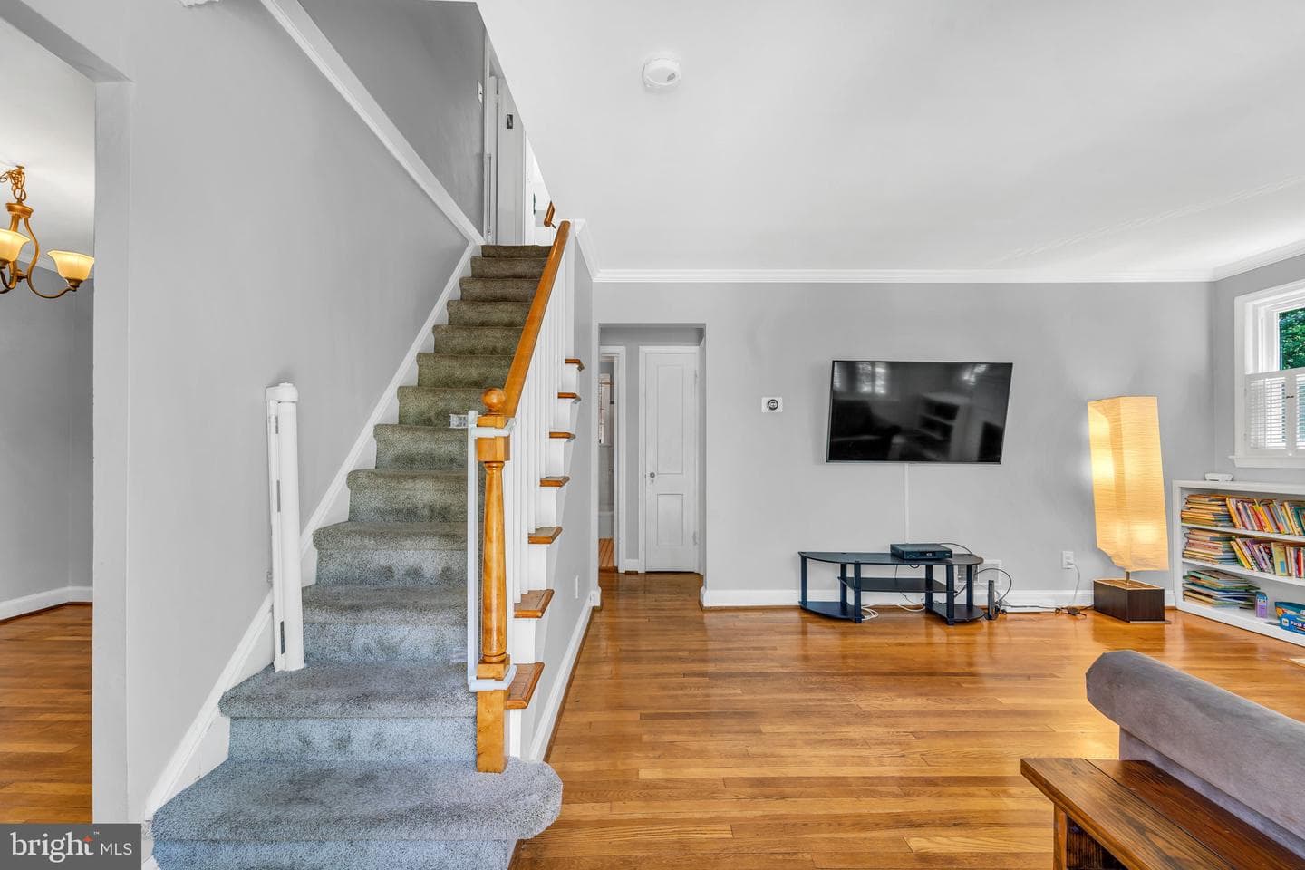 10817 Madison Street photo 3