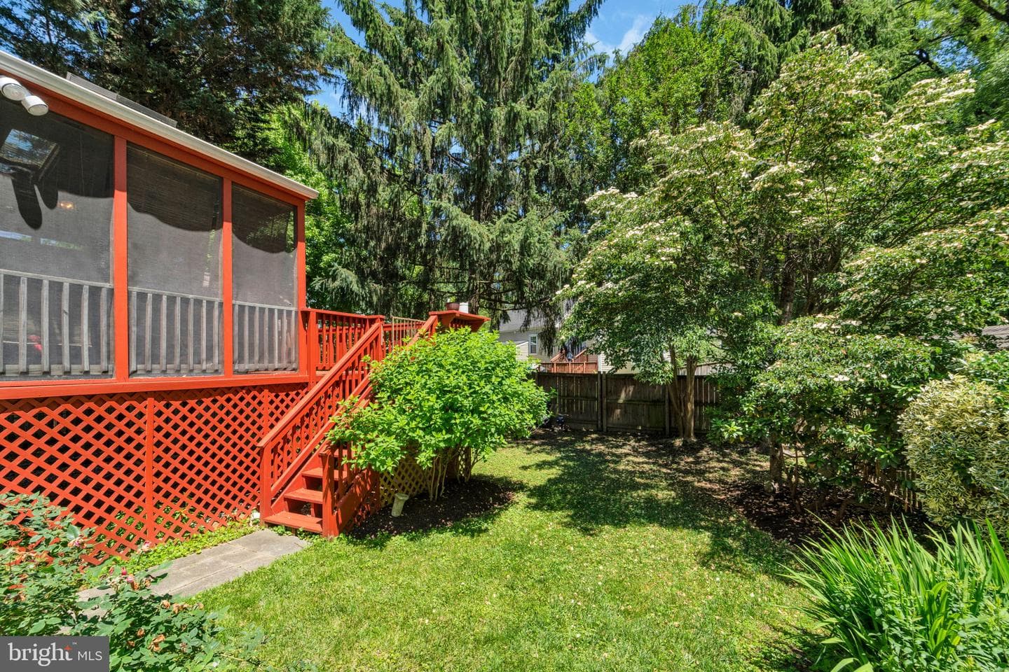 10817 Madison Street photo 32