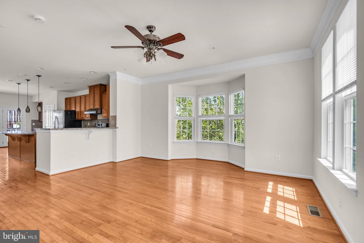 13401 Waterford Hills Blvd photo 10