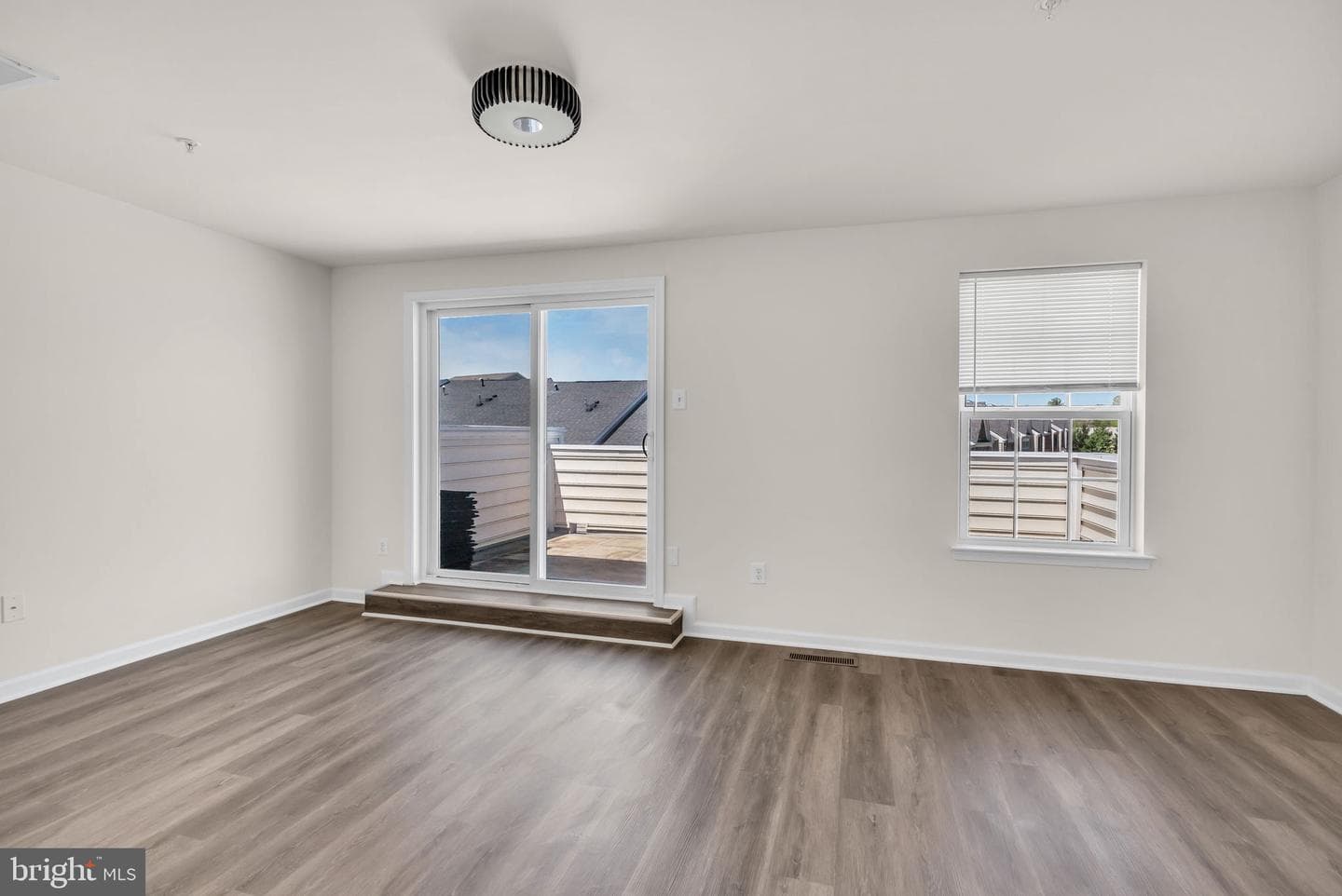 13401 Waterford Hills Blvd photo 32