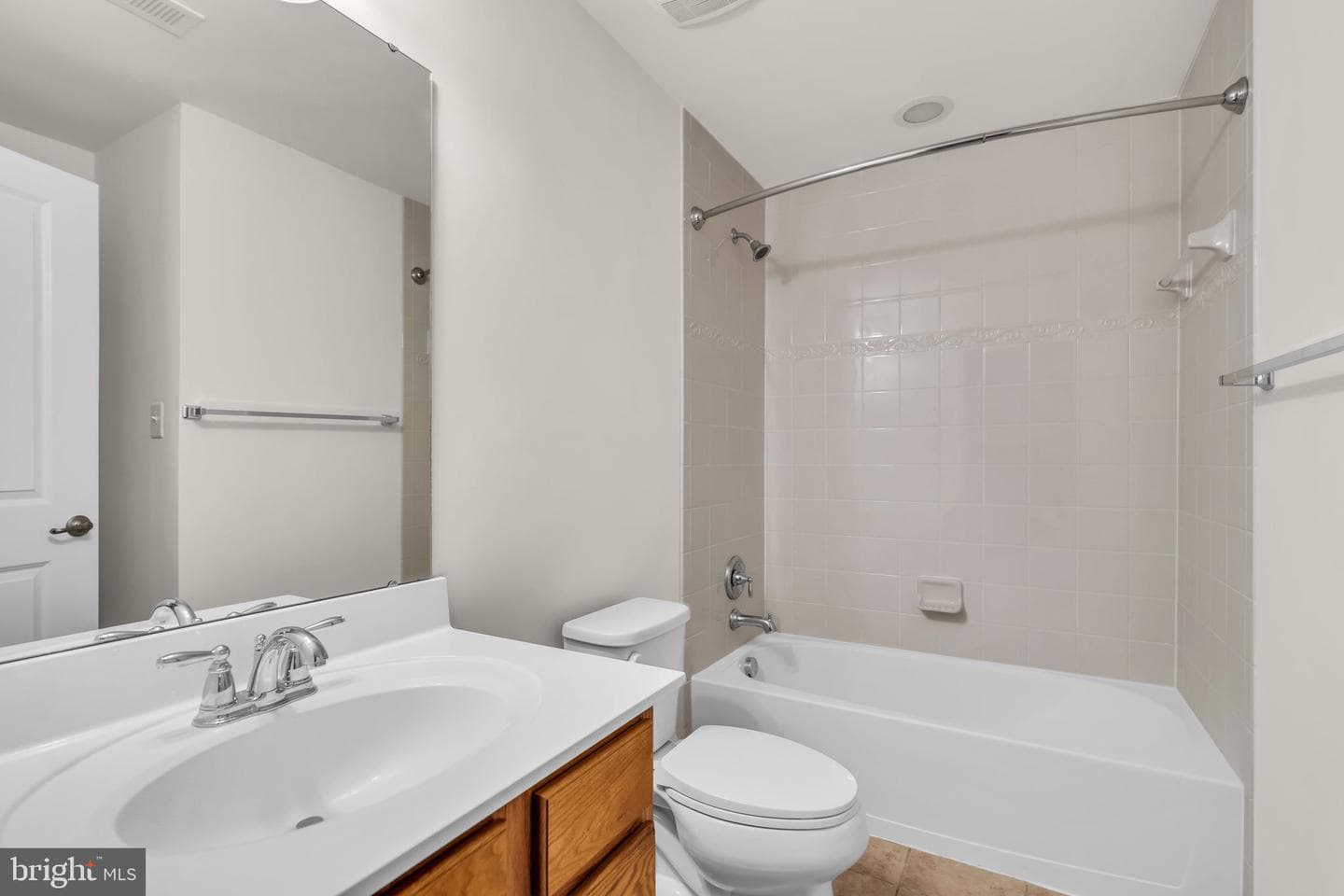 13401 Waterford Hills Blvd photo 8
