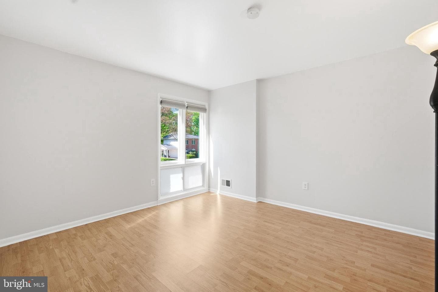 616 Chichester Lane photo 18