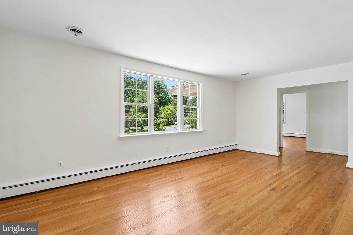 400 Southwest Drive photo 12