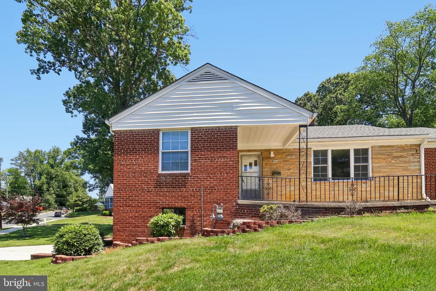 400 Southwest Drive photo 52