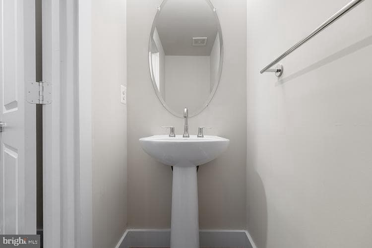 13074 Wallich Way photo 31