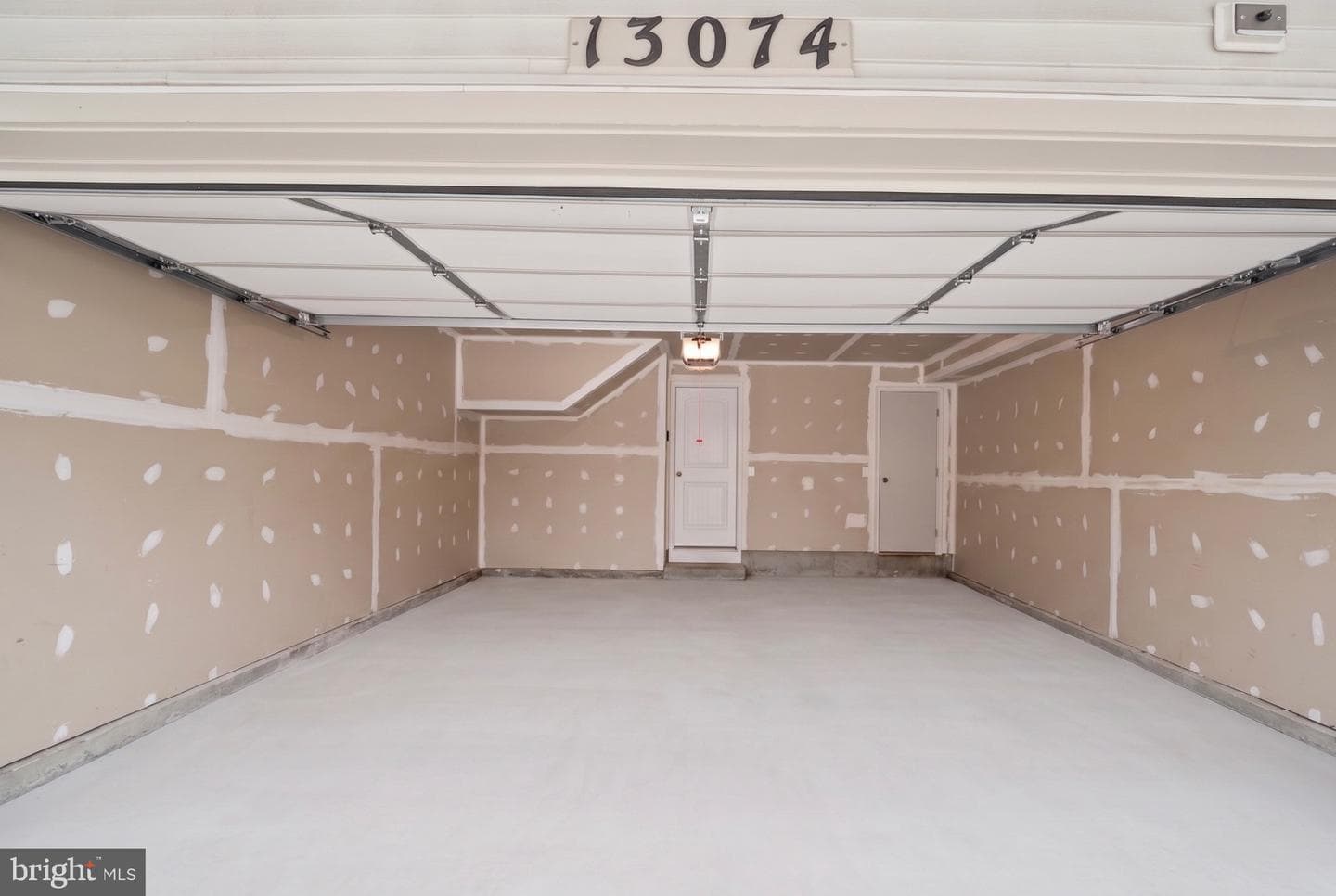 13074 Wallich Way photo 34