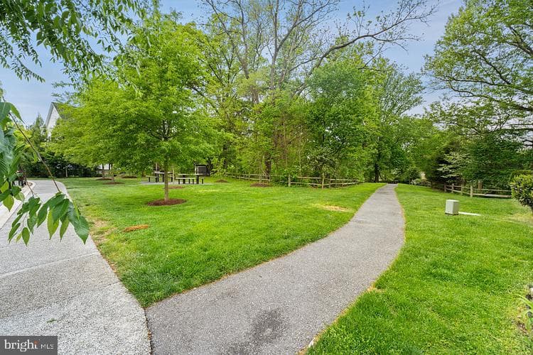 13074 Wallich Way photo 39