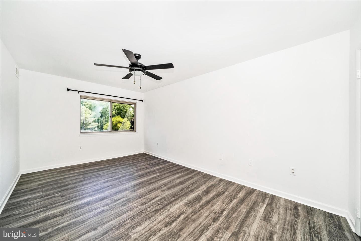 12202 Braxfield Court #16 / 228 photo 25