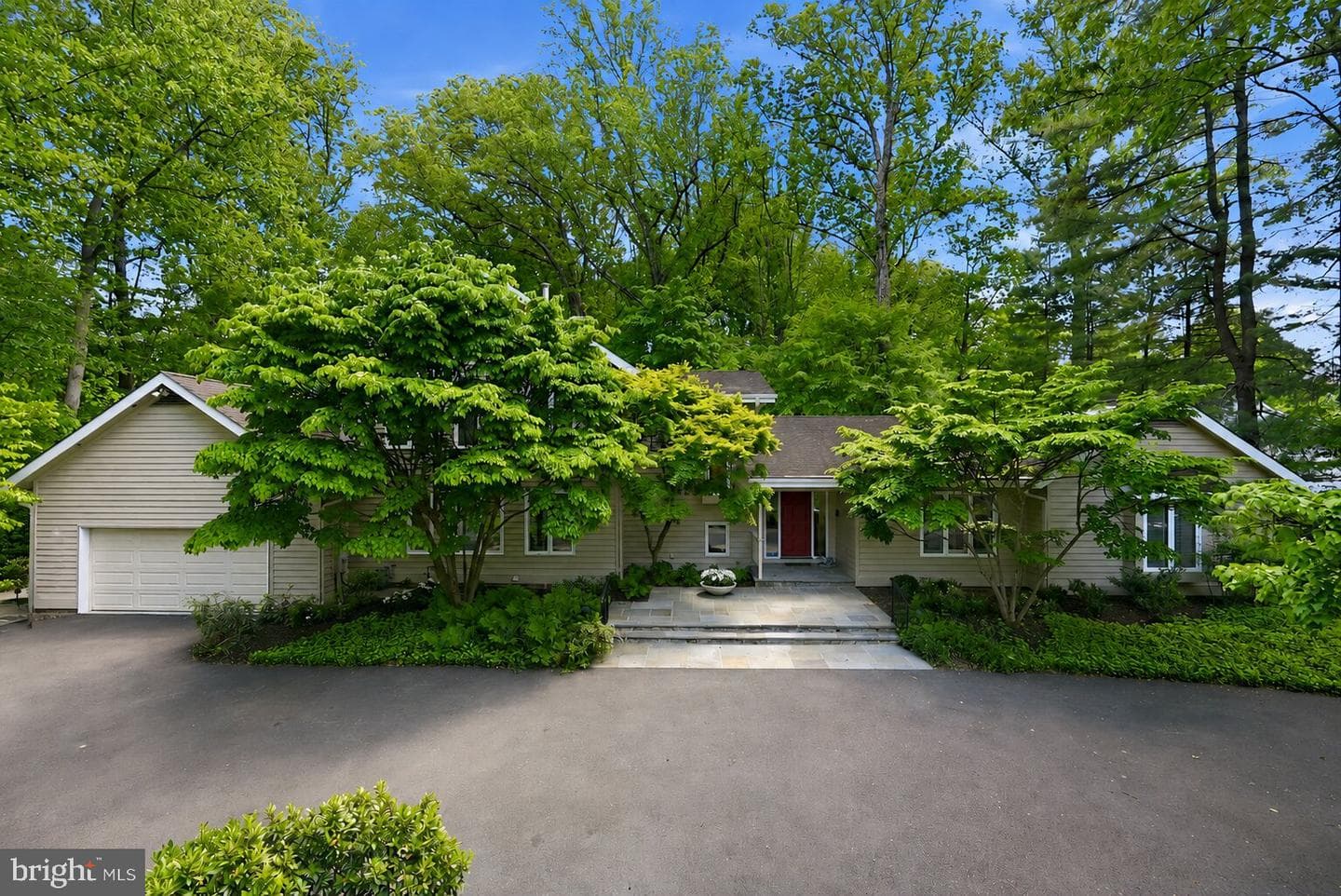 11815 Beekman Place, Potomac