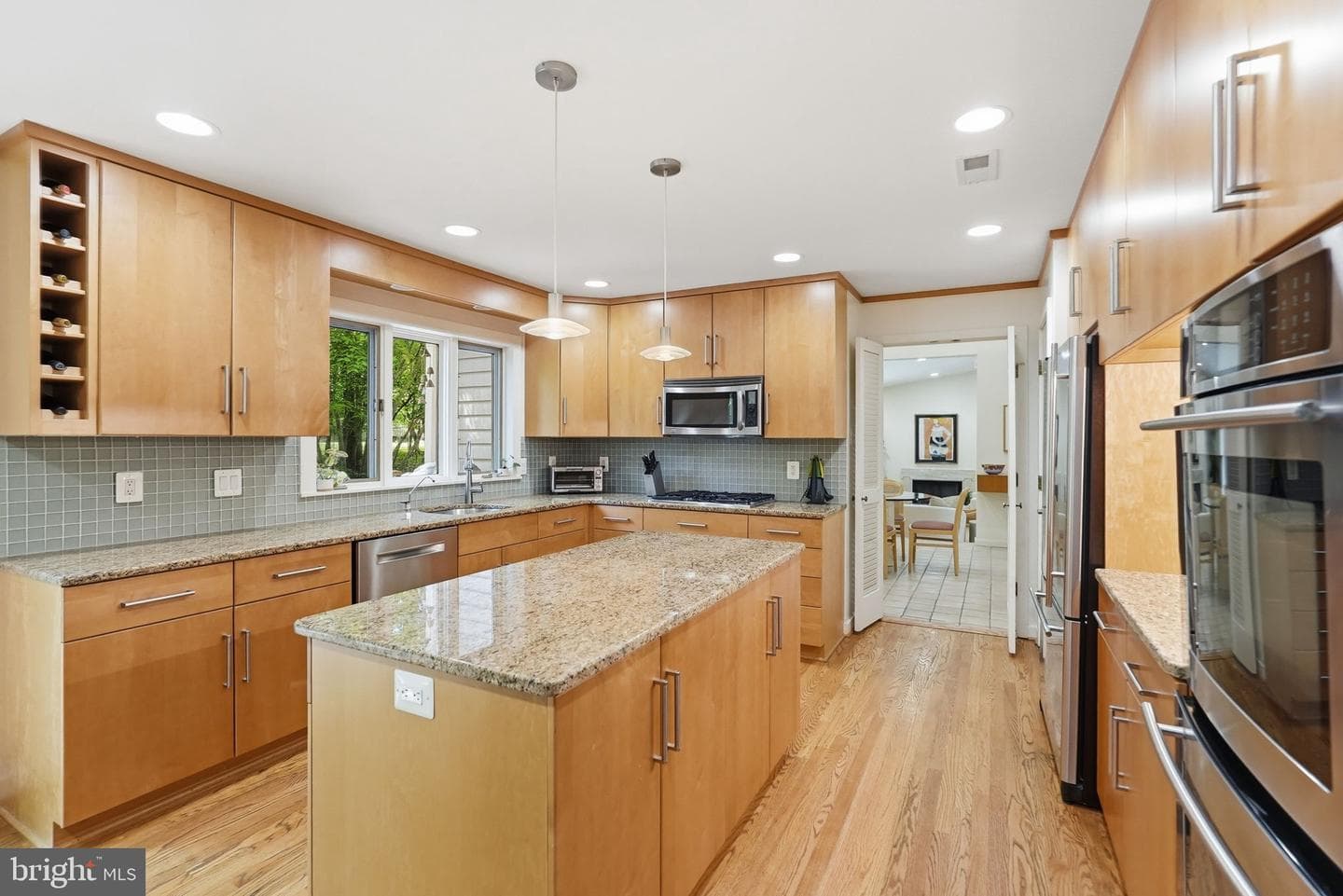 11815 Beekman Place photo 16