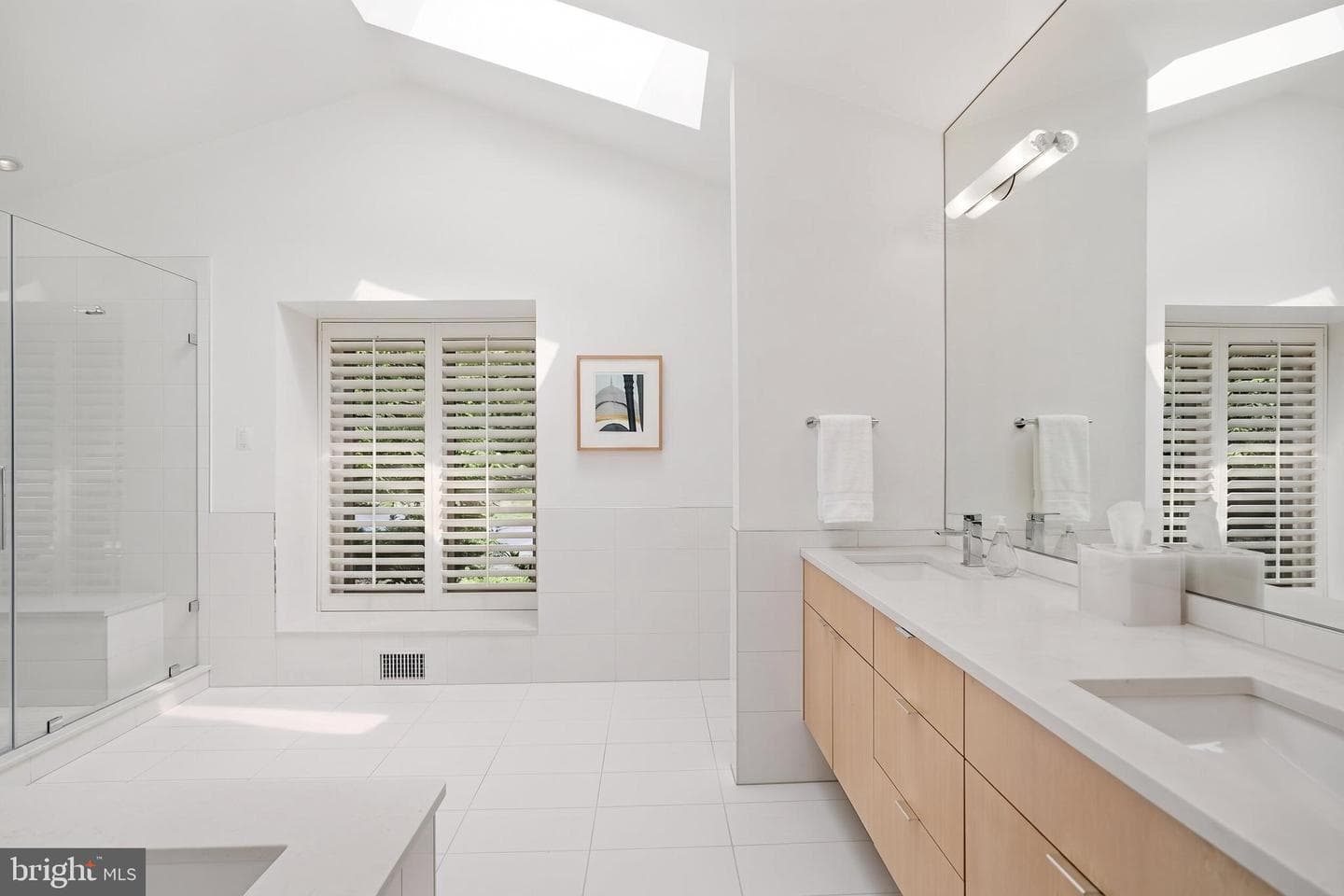 11815 Beekman Place photo 27