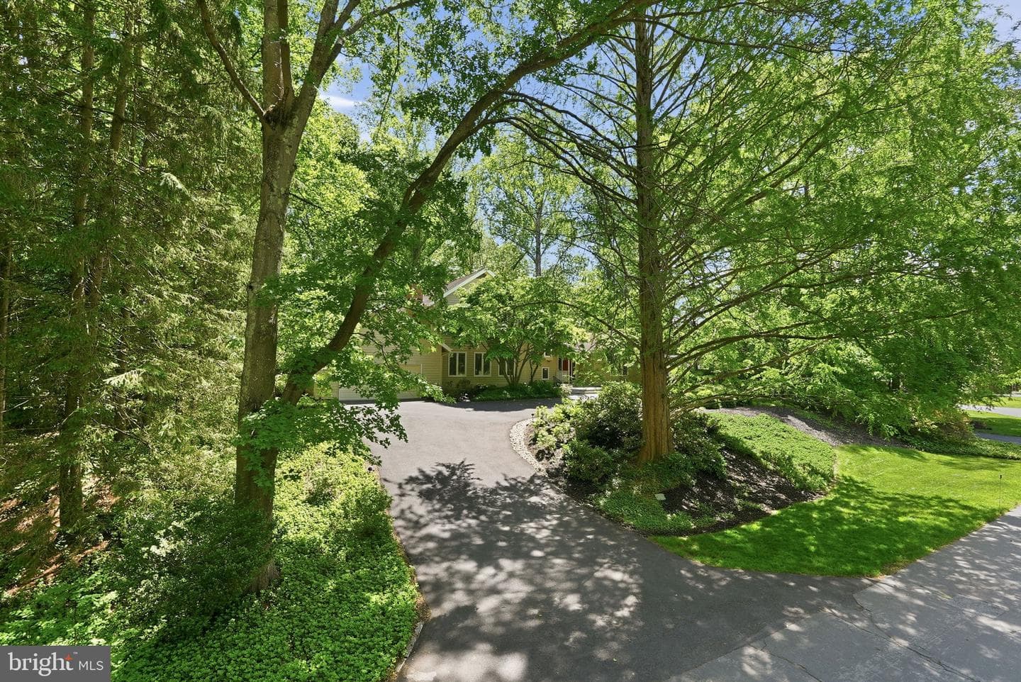11815 Beekman Place photo 54