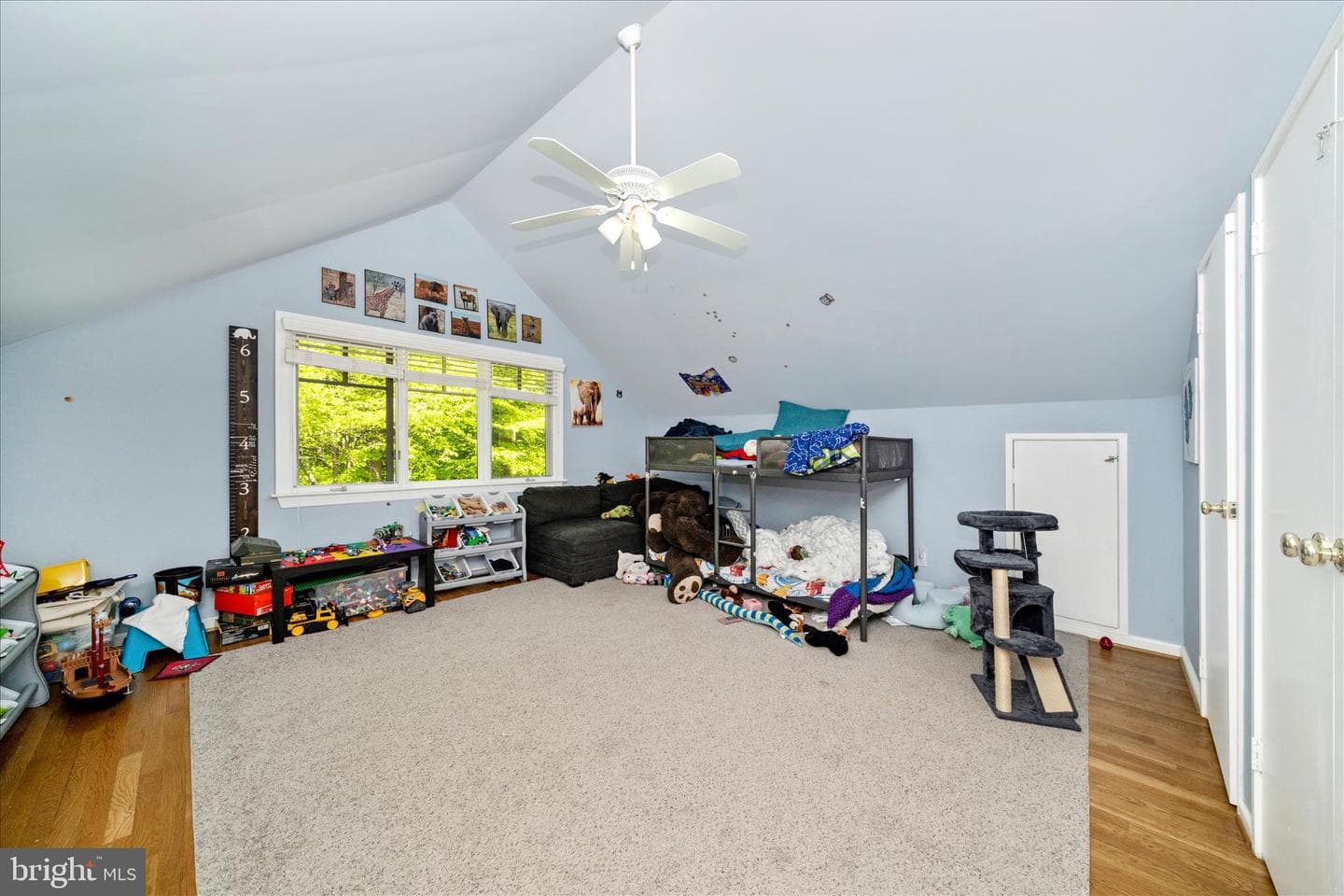 9328 Garden Court photo 30