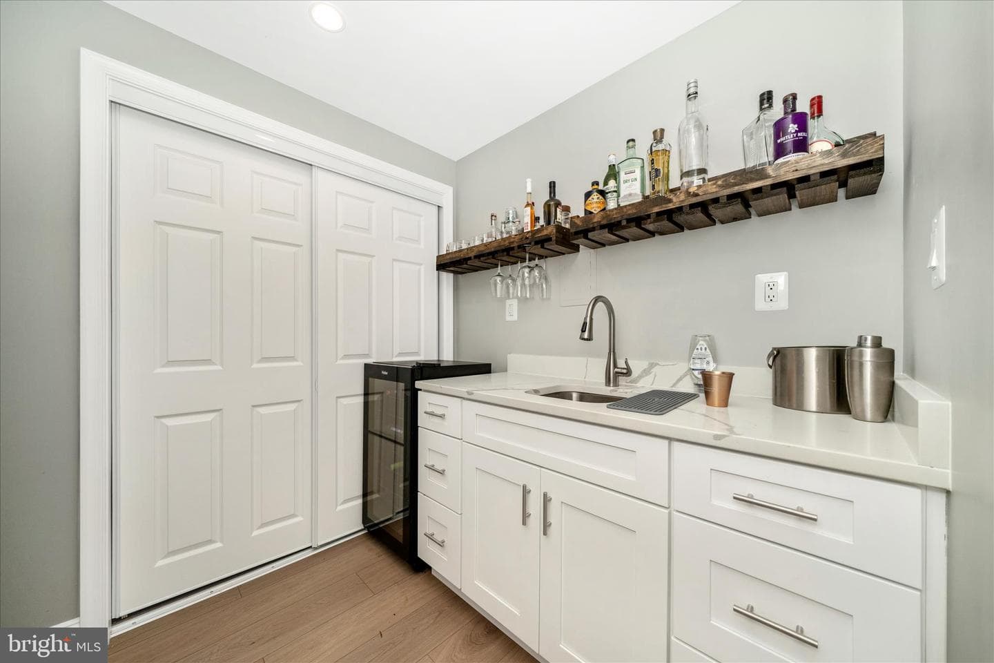 9328 Garden Court photo 35