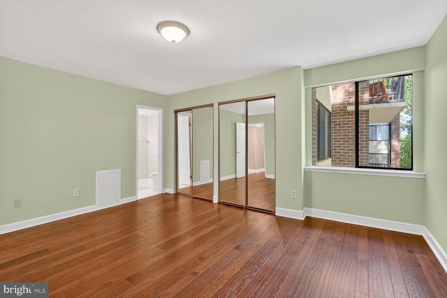 2004 Coleridge Drive #20-201 photo 11