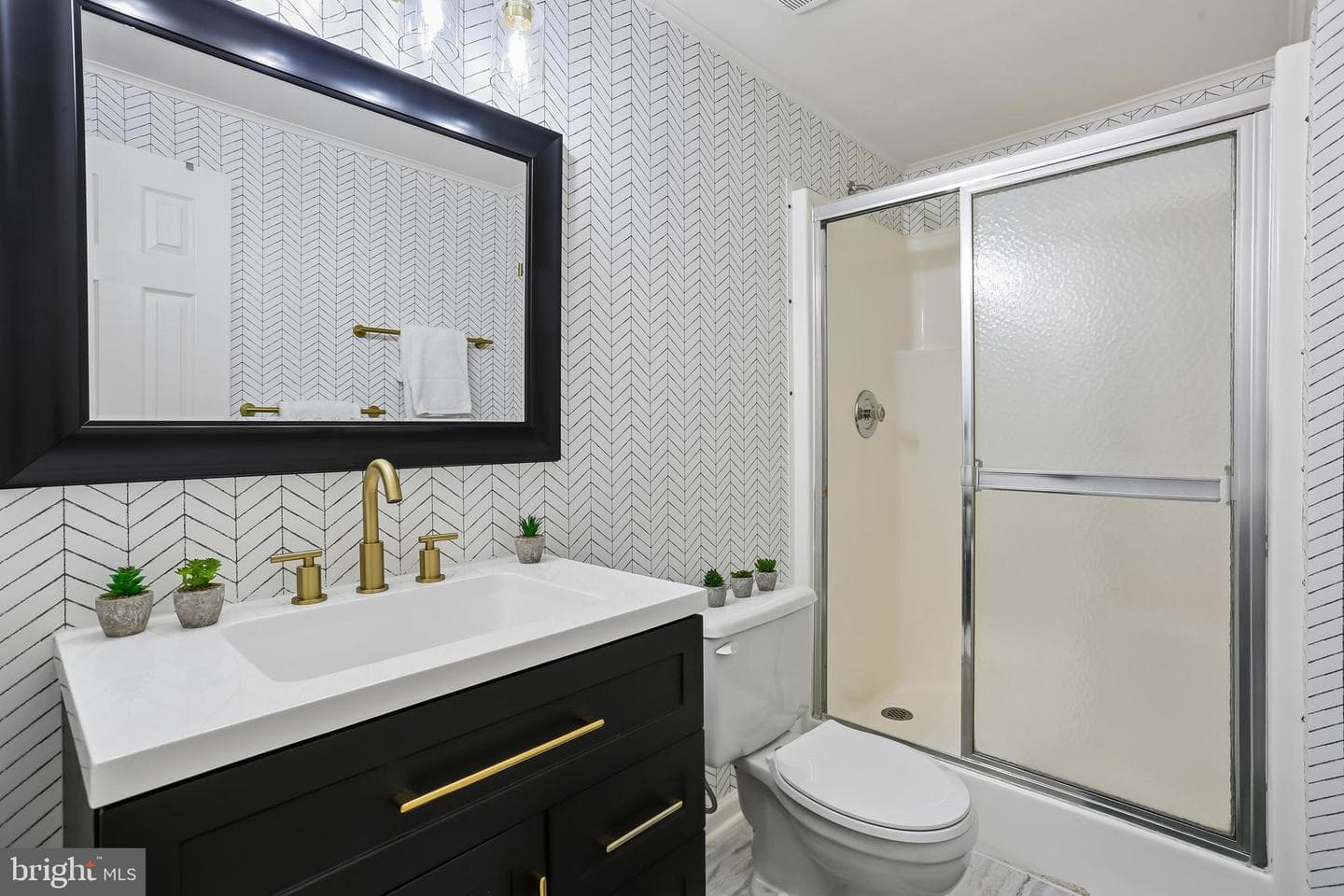 110 Summit Hall Road photo 65