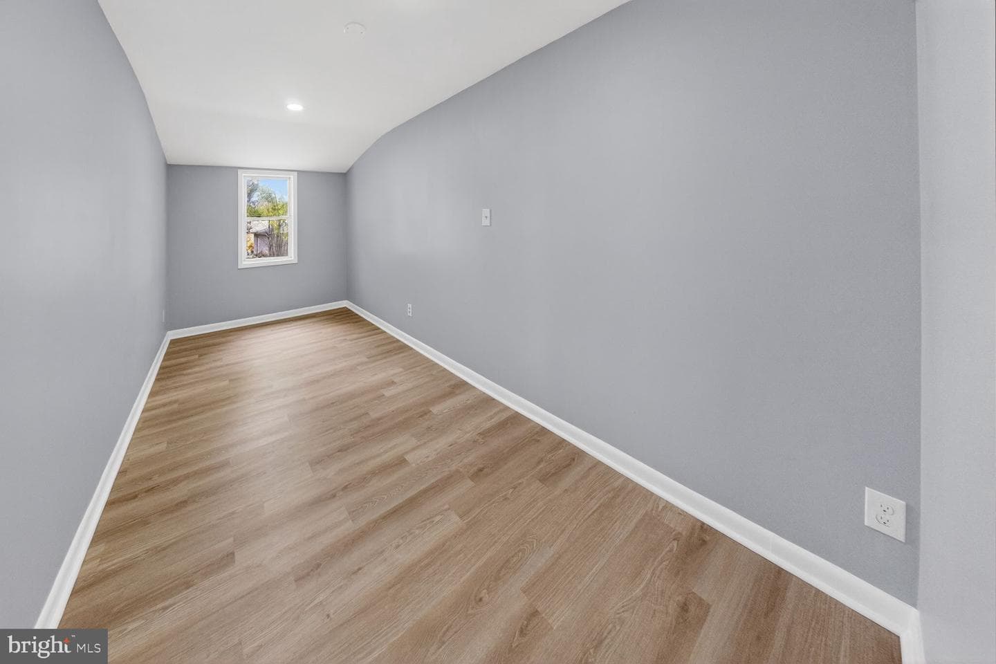 12628 Farnell Drive photo 9
