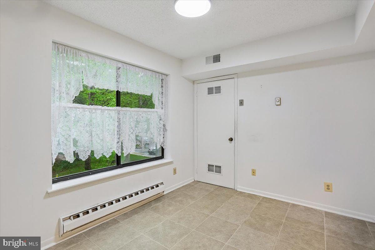 15210 Elkridge Way #91-2e photo 16