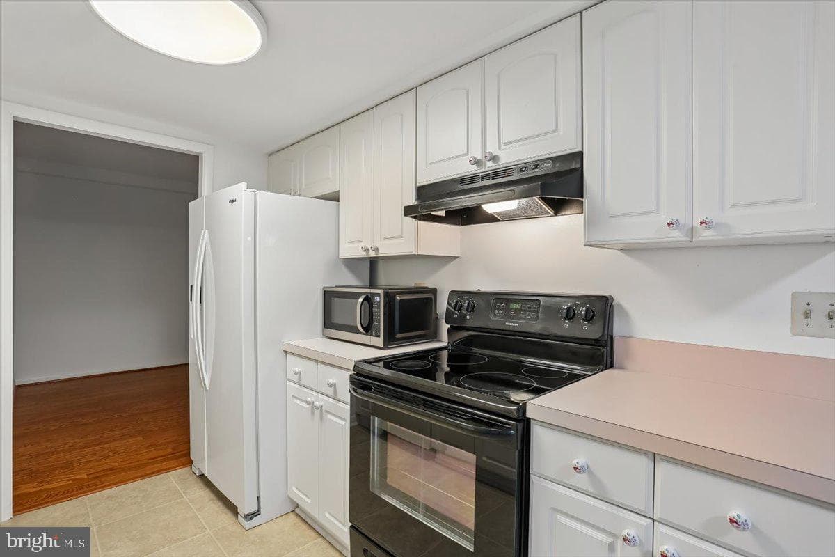 15210 Elkridge Way #91-2e photo 23