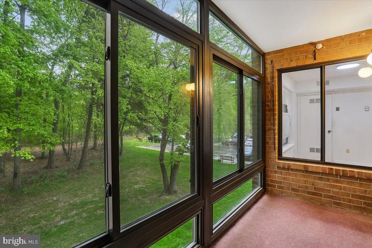 15210 Elkridge Way #91-2e photo 9