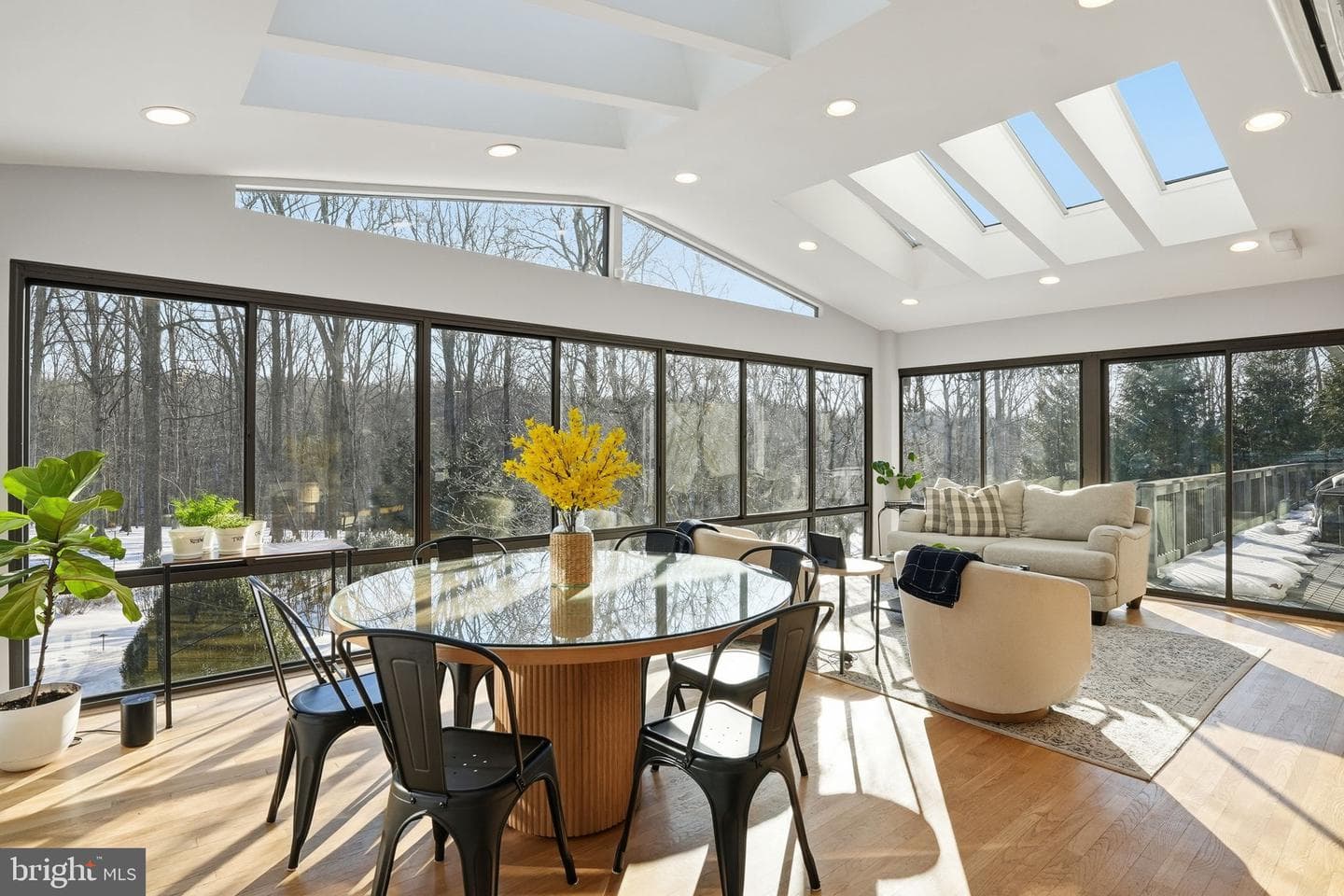 15130 Springfield Road photo 13