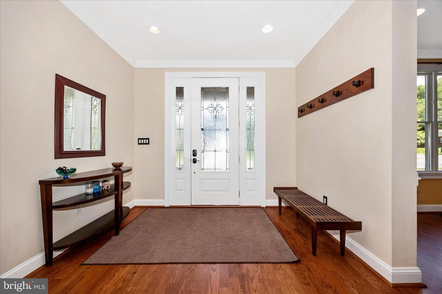 10502 Parkwood Drive photo 3