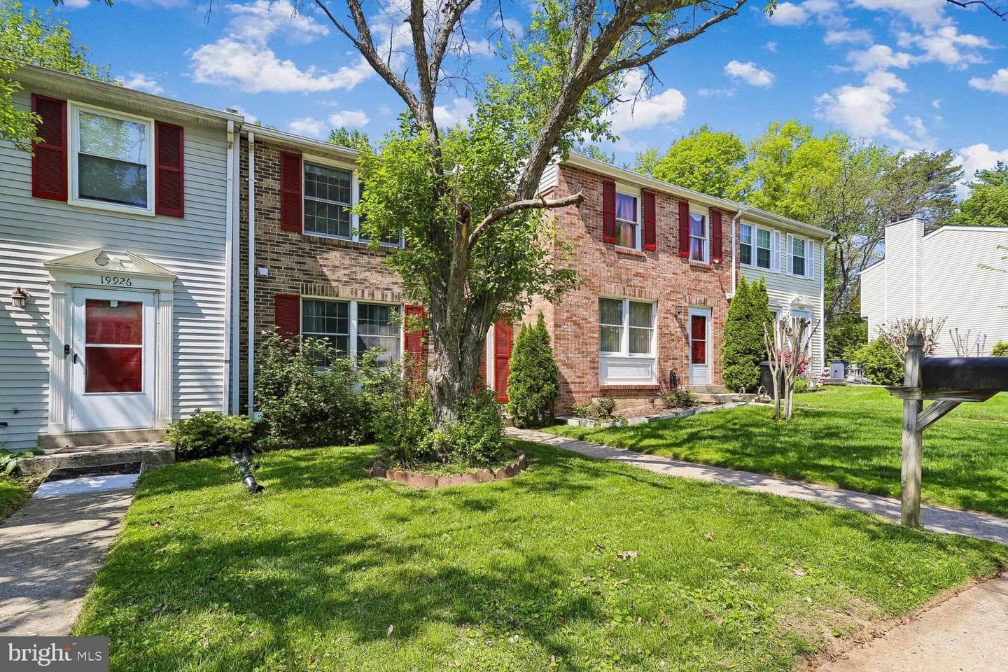 19928 Buhrstone Drive photo 3