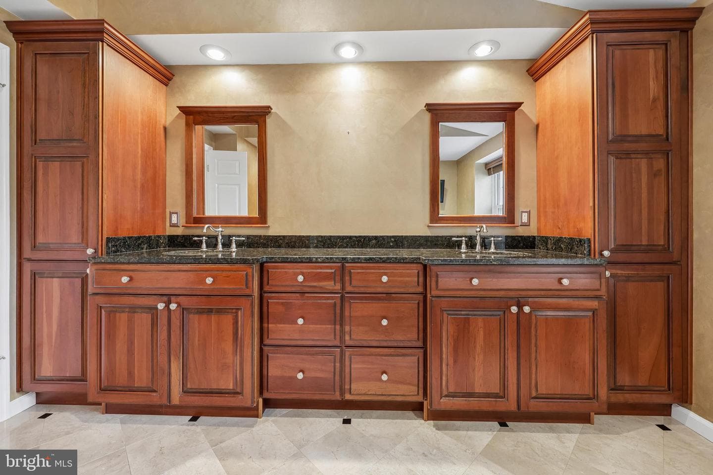 14457 Settlers Landing Way photo 16