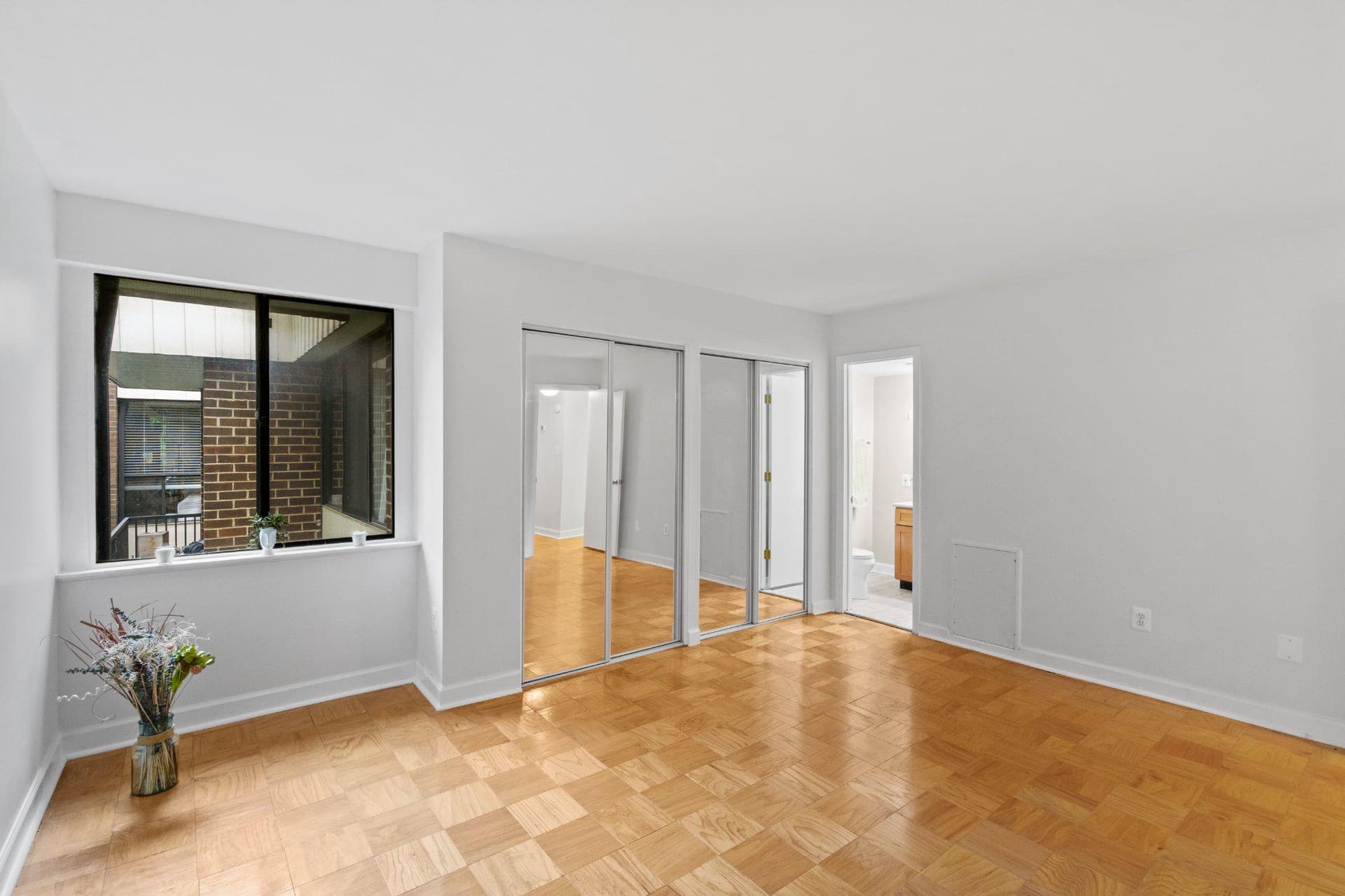 9804 Georgia Avenue #23-302 photo 11