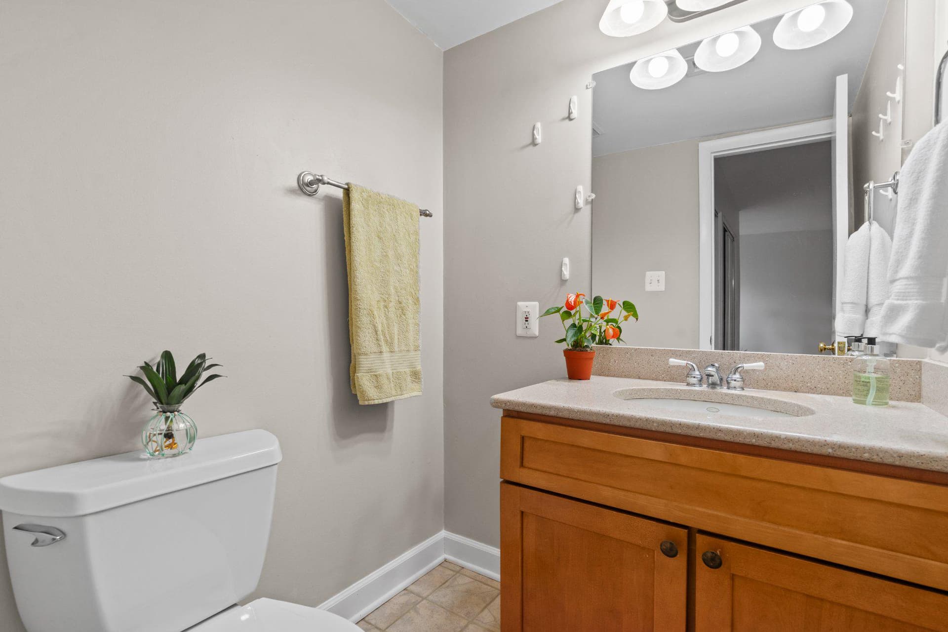 9804 Georgia Avenue #23-302 photo 13