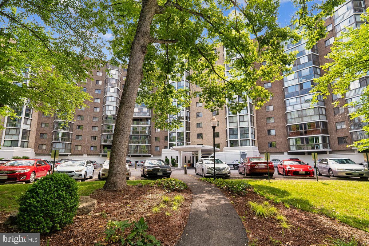 15107 Interlachen Drive #2-303, Silver Spring
