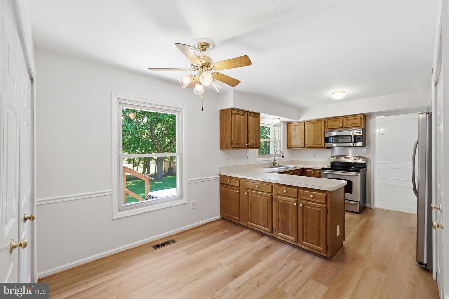 4120 Sandcastle Ln photo 10