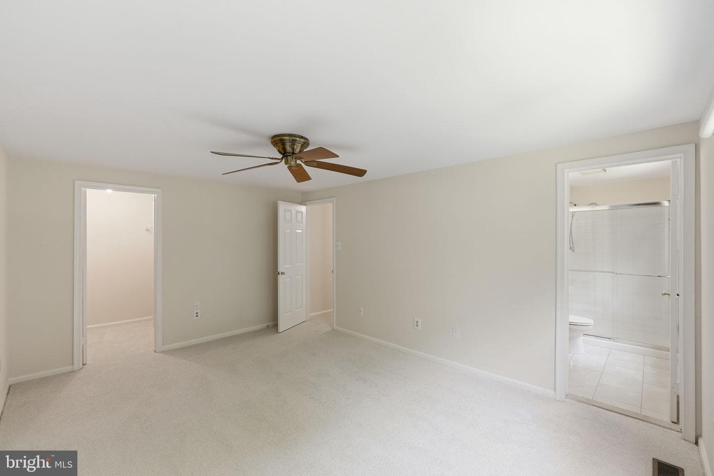 4120 Sandcastle Ln photo 18