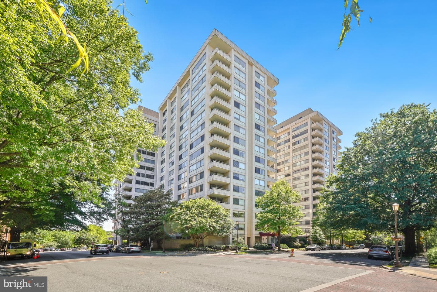 5500 Friendship Boulevard #2414n, Chevy Chase