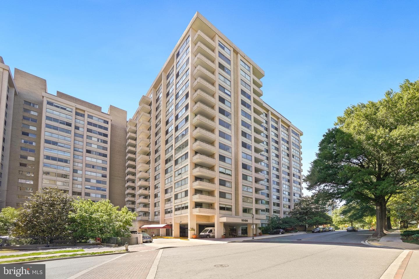 5500 Friendship Boulevard #2414n, Chevy Chase