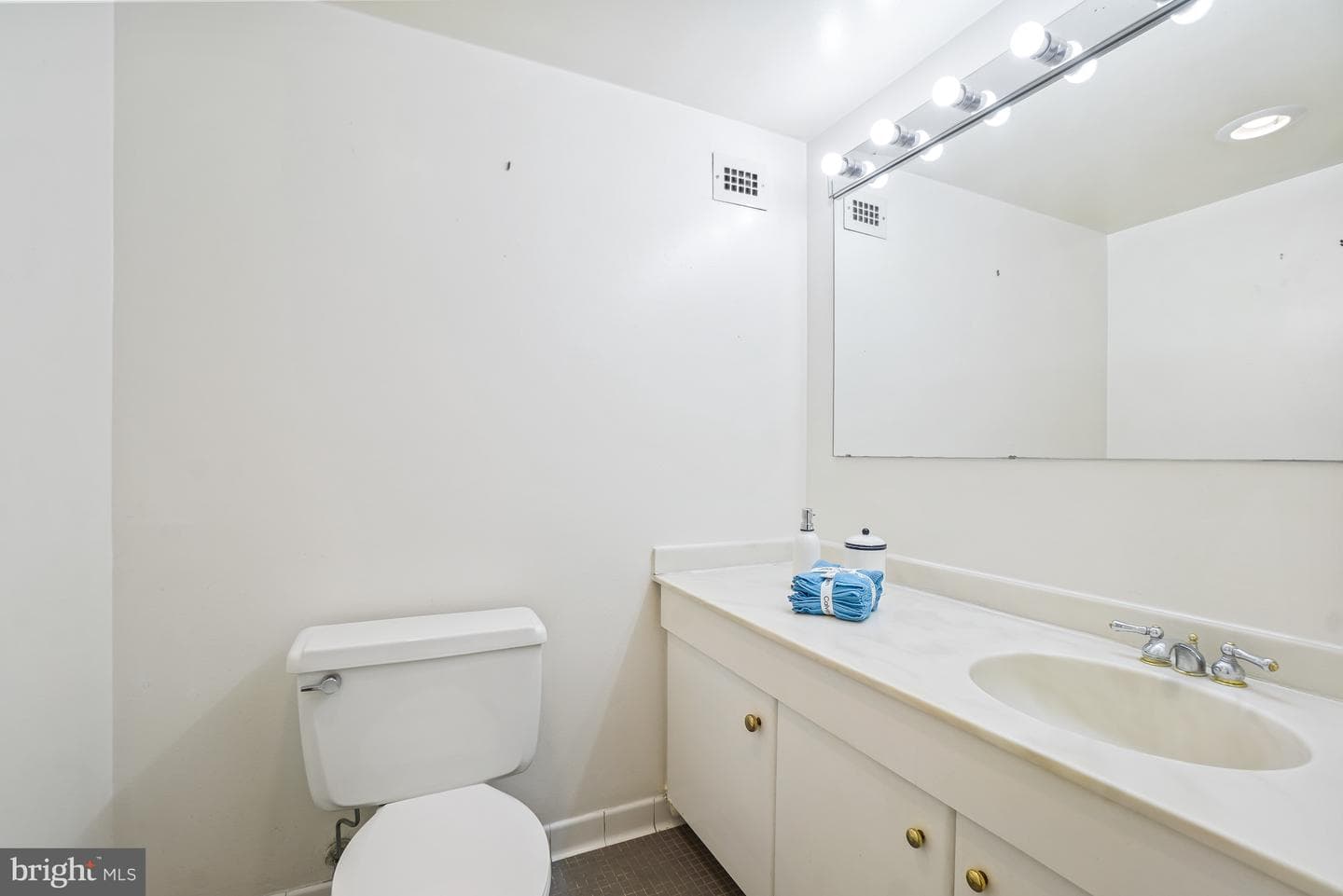 5500 Friendship Boulevard #2414n photo 28