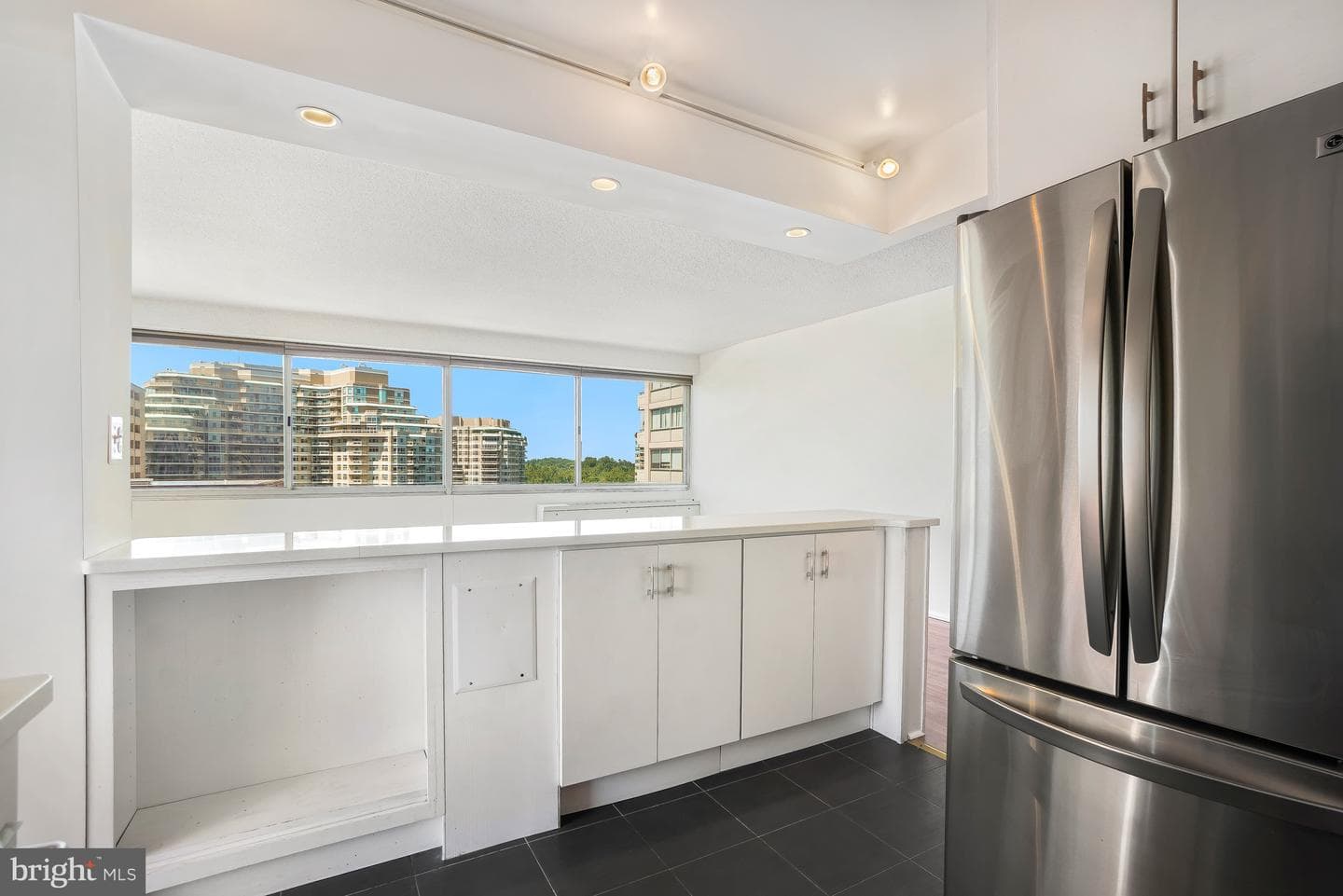 5500 Friendship Boulevard #2017n photo 20