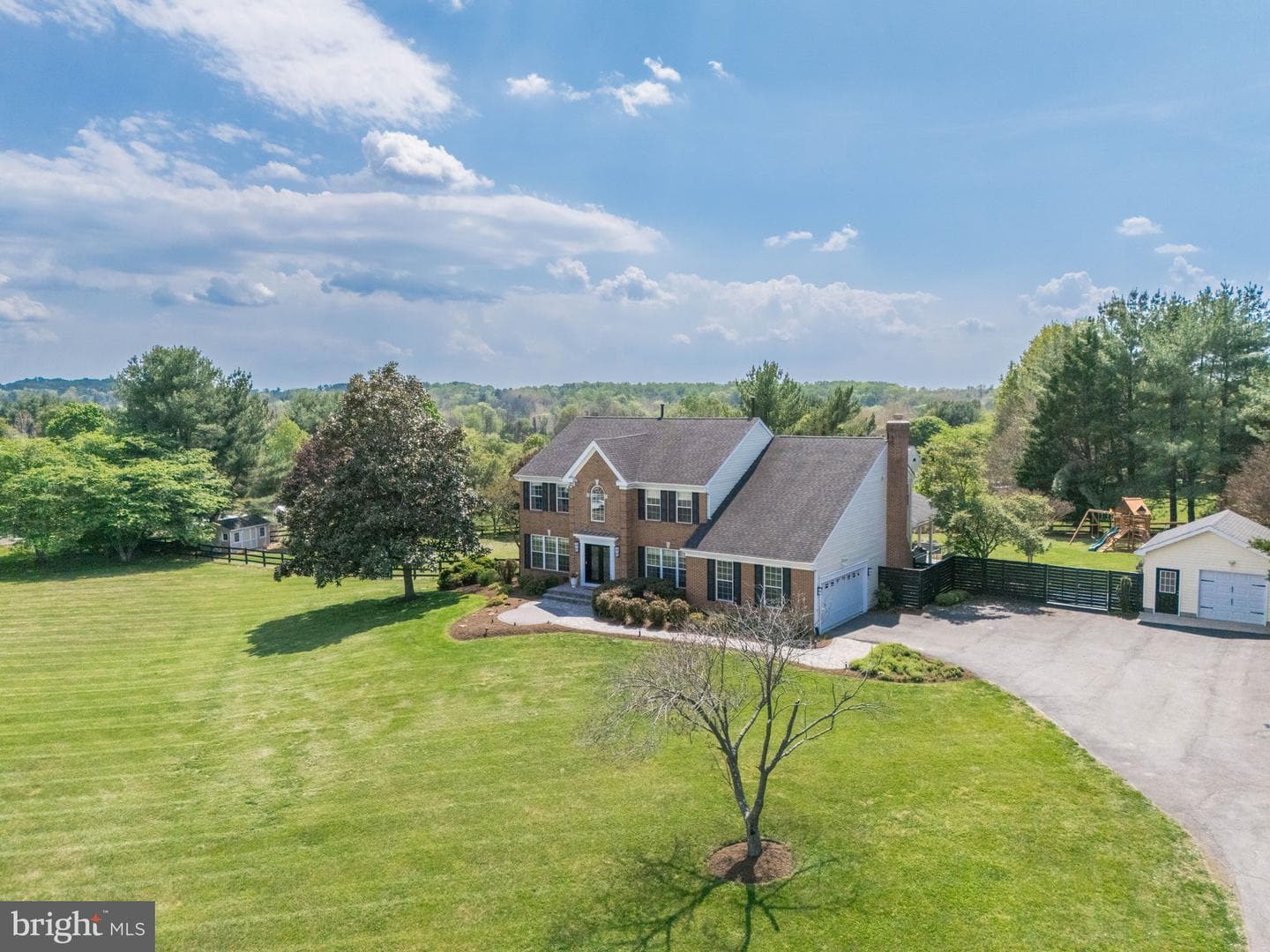 9204 Huntmaster Road photo 2