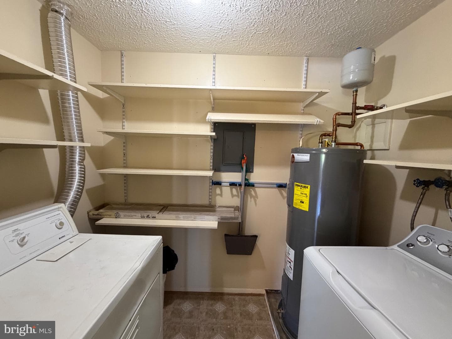 12421 Hickory Tree #134 photo 22