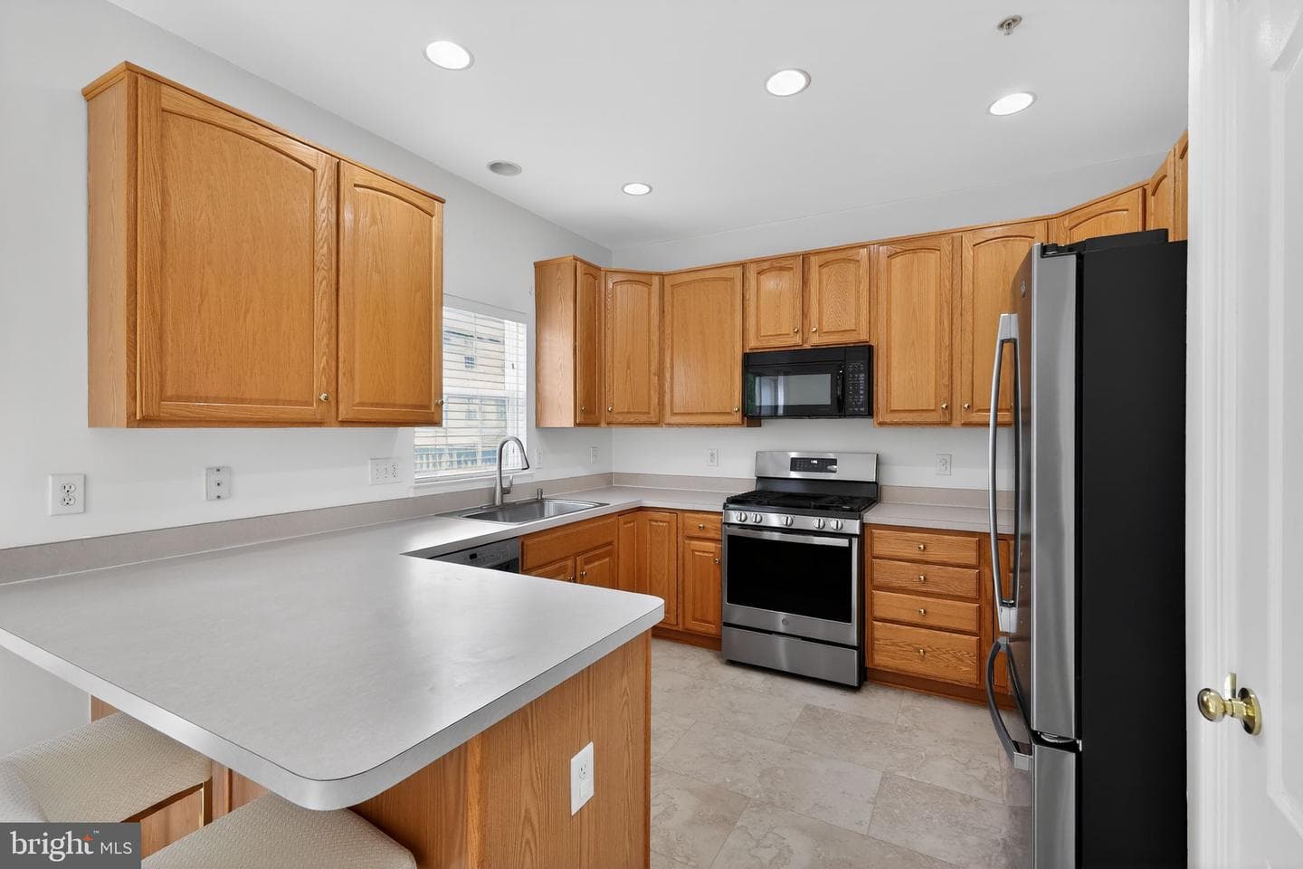 2015 Wheaton Haven Court W photo 8