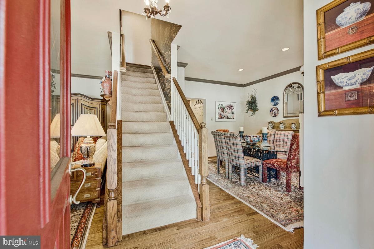 8929 Colesville Road photo 20