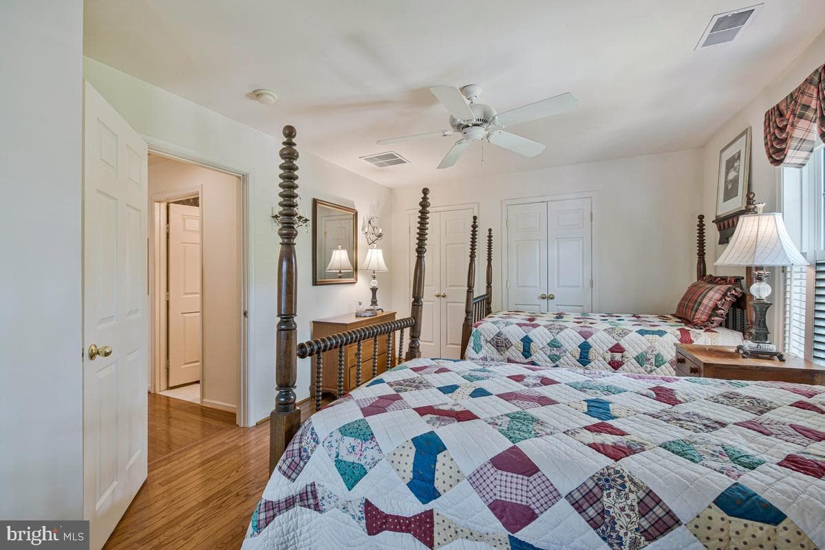 8929 Colesville Road photo 28