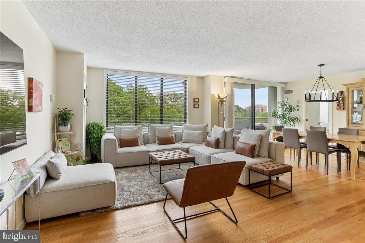 5225 Pooks Hill Road #826n photo 8
