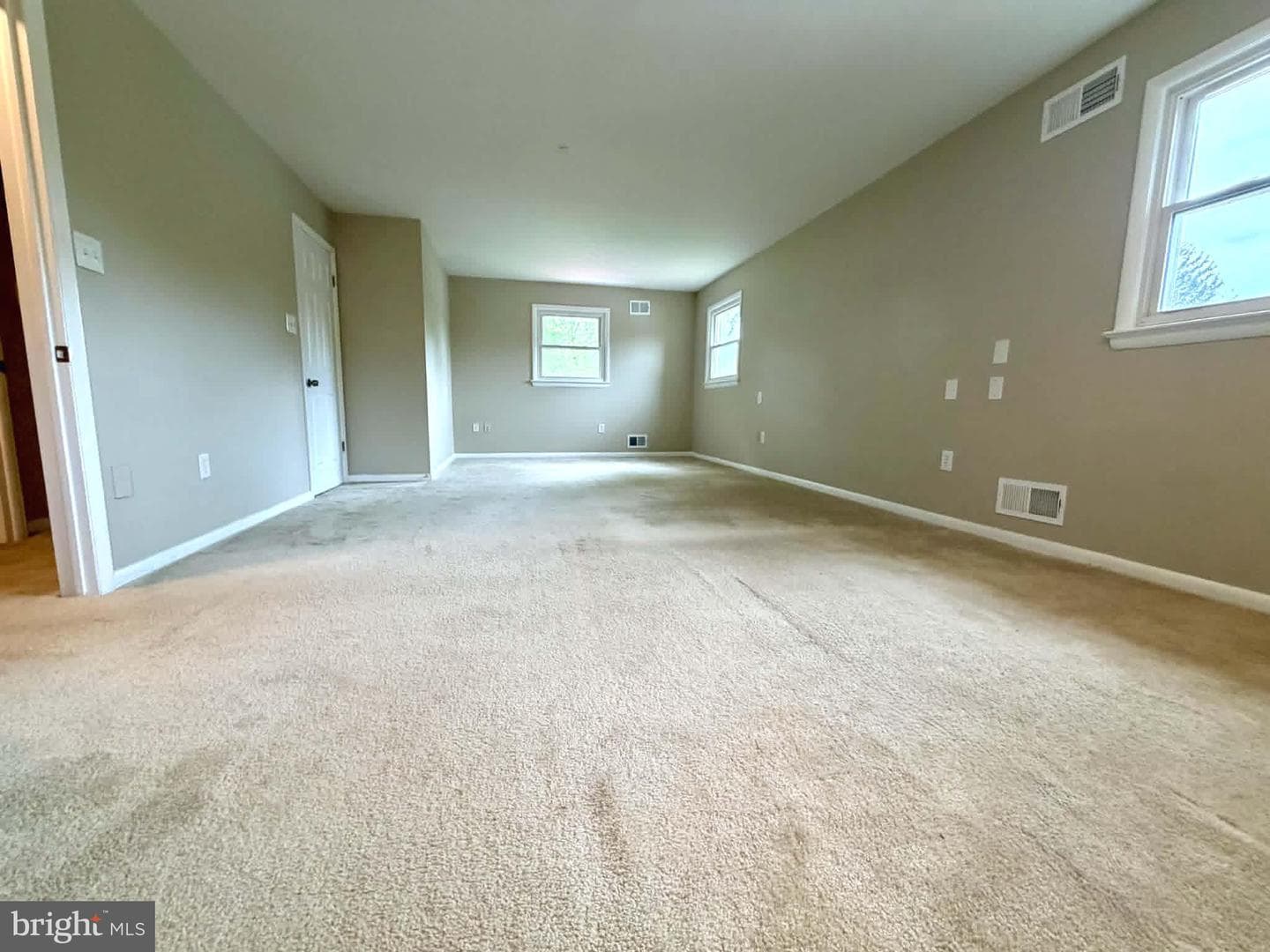 13608 Creekside photo 22