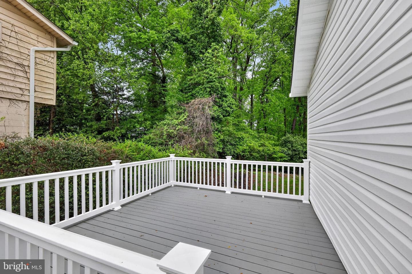 731 Owens Street photo 2