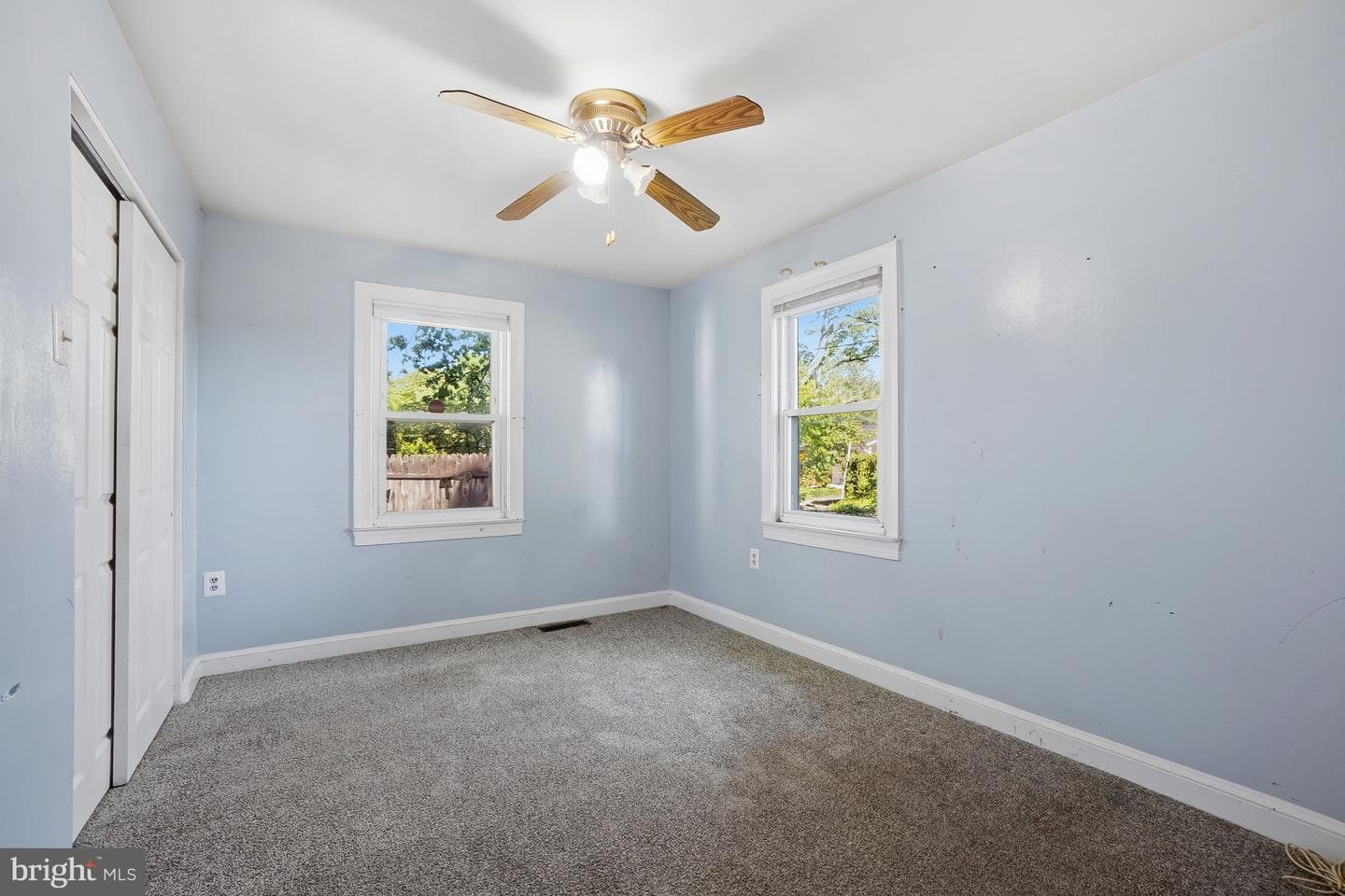 102 N Horners Lane photo 18