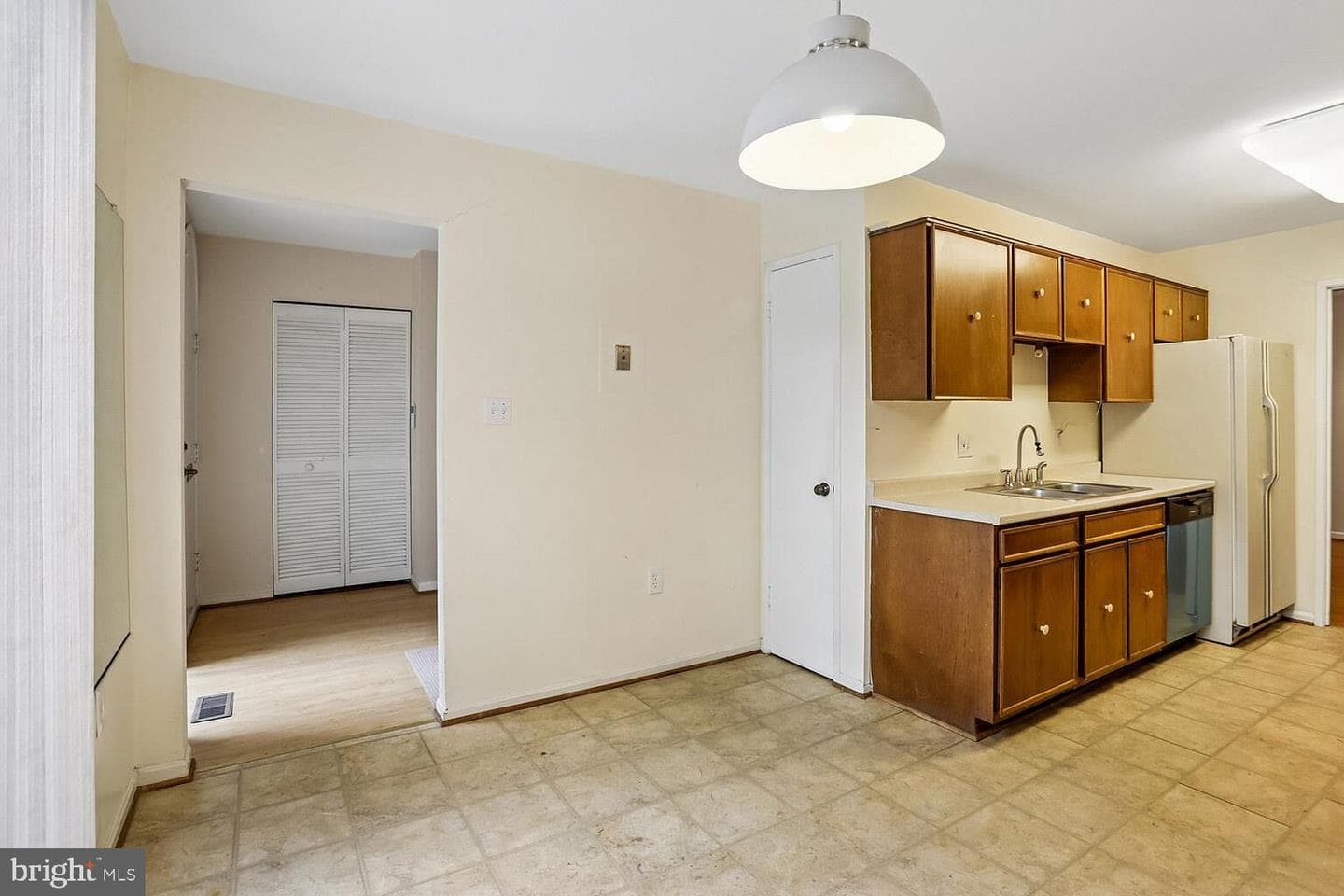 10721 Deborah Drive photo 8