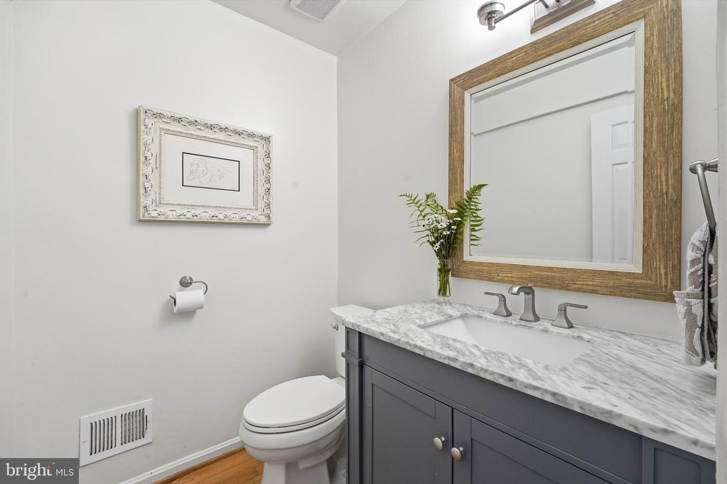 15108 Centergate Drive photo 18