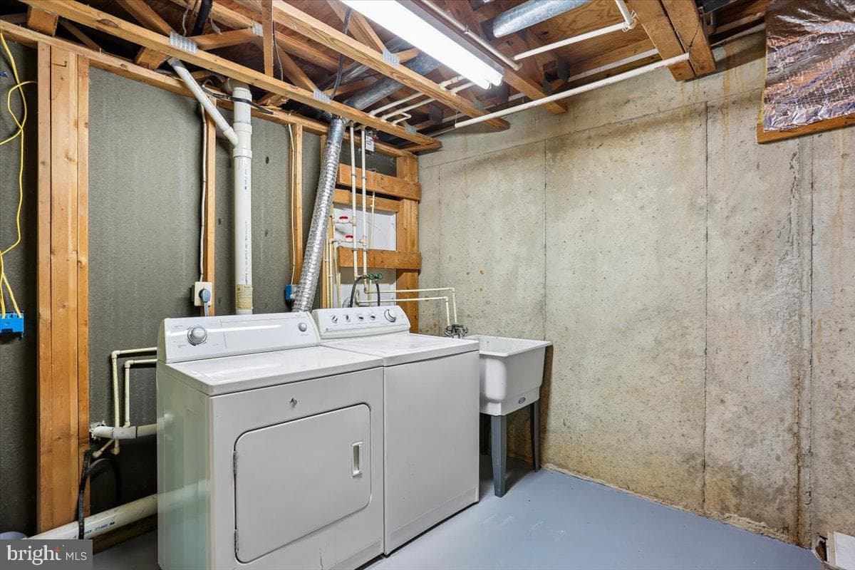 9 Fountain Valley Court photo 29